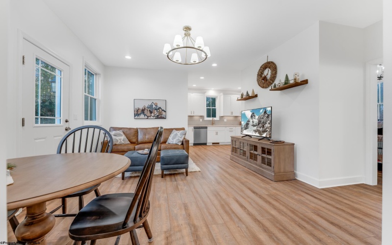 1012 Cannon Settlement Road, Parsons, West Virginia 26287, 2 Bedrooms Bedrooms, 7 Rooms Rooms,1 BathroomBathrooms,Single Family Detached,For Sale,Cannon Settlement,10162590