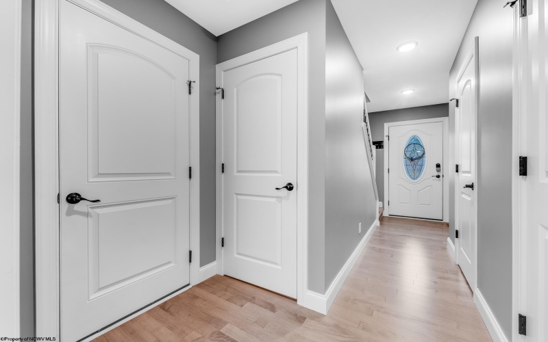 115 Canto Drive, Morgantown, West Virginia 26508, 3 Bedrooms Bedrooms, 6 Rooms Rooms,2 BathroomsBathrooms,Single Family Detached,For Sale,Canto,10162589