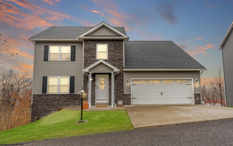 115 Canto Drive, Morgantown, West Virginia 26508, 3 Bedrooms Bedrooms, 6 Rooms Rooms,2 BathroomsBathrooms,Single Family Detached,For Sale,Canto,10162589