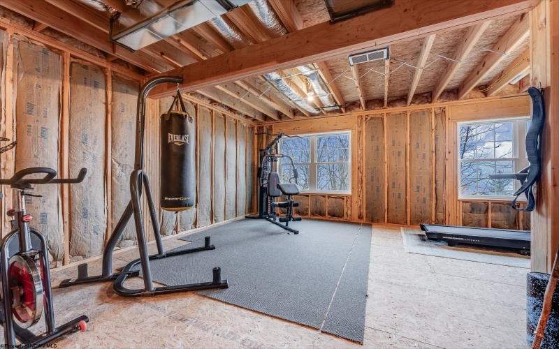 115 Canto Drive, Morgantown, West Virginia 26508, 3 Bedrooms Bedrooms, 6 Rooms Rooms,2 BathroomsBathrooms,Single Family Detached,For Sale,Canto,10162589