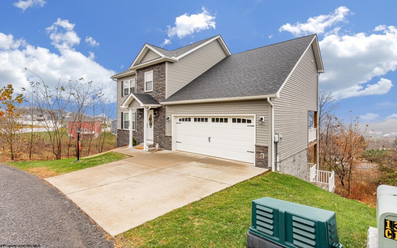 115 Canto Drive, Morgantown, West Virginia 26508, 3 Bedrooms Bedrooms, 6 Rooms Rooms,2 BathroomsBathrooms,Single Family Detached,For Sale,Canto,10162589