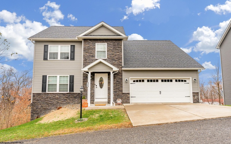 115 Canto Drive, Morgantown, West Virginia 26508, 3 Bedrooms Bedrooms, 6 Rooms Rooms,2 BathroomsBathrooms,Single Family Detached,For Sale,Canto,10162589