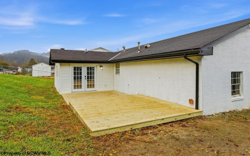 1520 Johnson Avenue, Bridgeport, West Virginia 26330, 3 Bedrooms Bedrooms, 6 Rooms Rooms,1 BathroomBathrooms,Single Family Detached,For Sale,Johnson,10162581