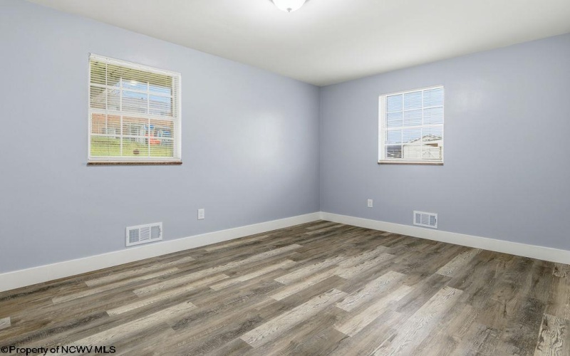 1520 Johnson Avenue, Bridgeport, West Virginia 26330, 3 Bedrooms Bedrooms, 6 Rooms Rooms,1 BathroomBathrooms,Single Family Detached,For Sale,Johnson,10162581