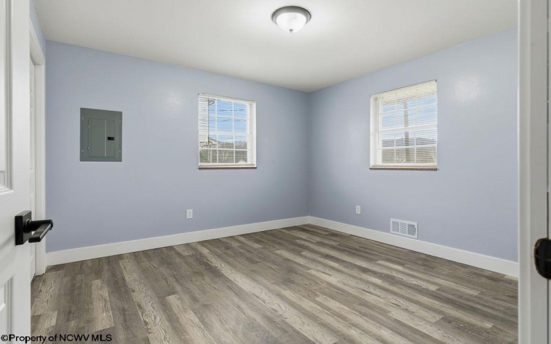 1520 Johnson Avenue, Bridgeport, West Virginia 26330, 3 Bedrooms Bedrooms, 6 Rooms Rooms,1 BathroomBathrooms,Single Family Detached,For Sale,Johnson,10162581