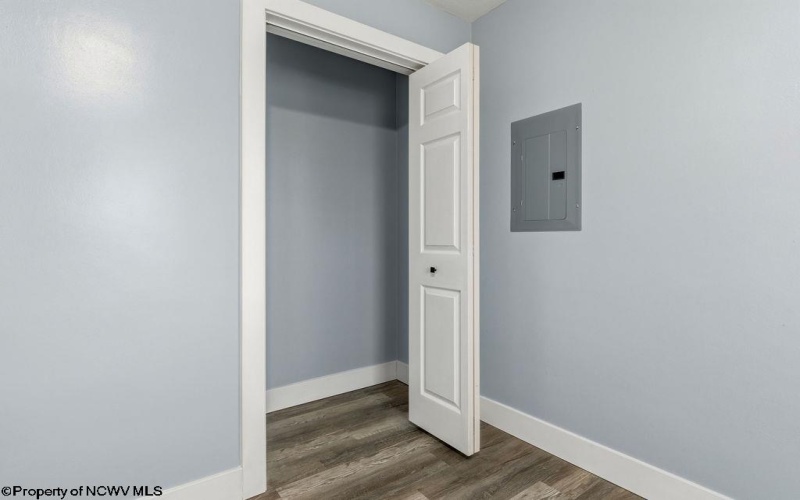 1520 Johnson Avenue, Bridgeport, West Virginia 26330, 3 Bedrooms Bedrooms, 6 Rooms Rooms,1 BathroomBathrooms,Single Family Detached,For Sale,Johnson,10162581