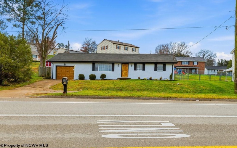 1520 Johnson Avenue, Bridgeport, West Virginia 26330, 3 Bedrooms Bedrooms, 6 Rooms Rooms,1 BathroomBathrooms,Single Family Detached,For Sale,Johnson,10162581