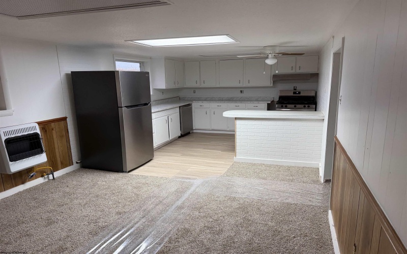 1802 21st Street, Clarksburg, West Virginia 26301, 2 Bedrooms Bedrooms, 7 Rooms Rooms,1 BathroomBathrooms,Single Family Detached,For Sale,21st,10162588