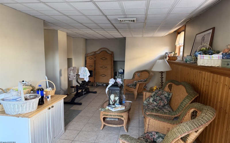 1145 Avalon Road, Fairmont, West Virginia 26554, 2 Bedrooms Bedrooms, 6 Rooms Rooms,1 BathroomBathrooms,Single Family Detached,For Sale,Avalon,10162592