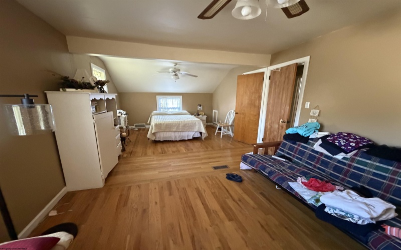 1145 Avalon Road, Fairmont, West Virginia 26554, 2 Bedrooms Bedrooms, 6 Rooms Rooms,1 BathroomBathrooms,Single Family Detached,For Sale,Avalon,10162592