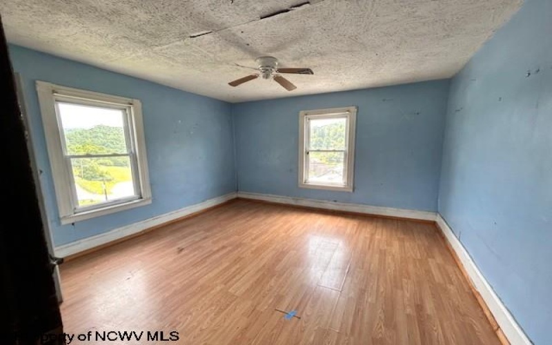 210 Excelsior Street, Newburg, West Virginia 26410, 3 Bedrooms Bedrooms, 7 Rooms Rooms,1 BathroomBathrooms,Single Family Detached,For Sale,Excelsior,10160991