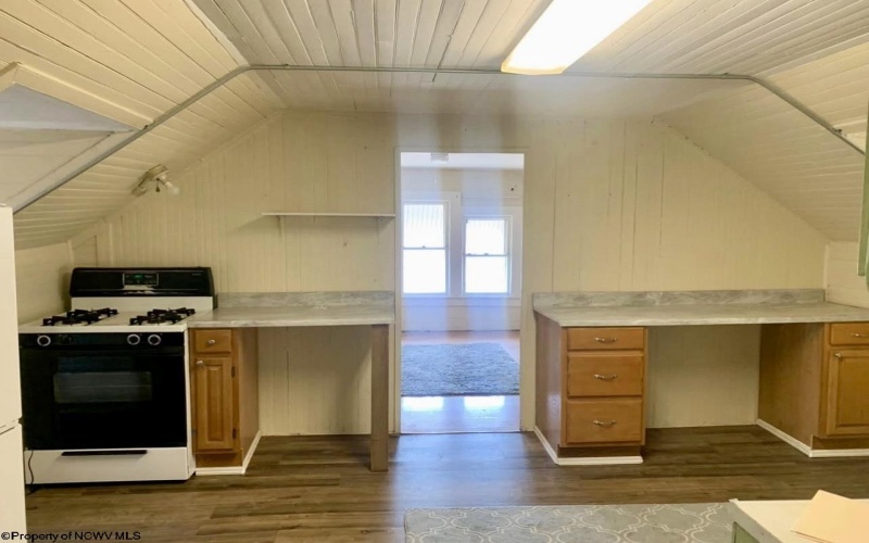 605 Walnut Avenue, Fairmont, West Virginia 26554, ,Multi-unit/income,For Sale,Walnut,10162602