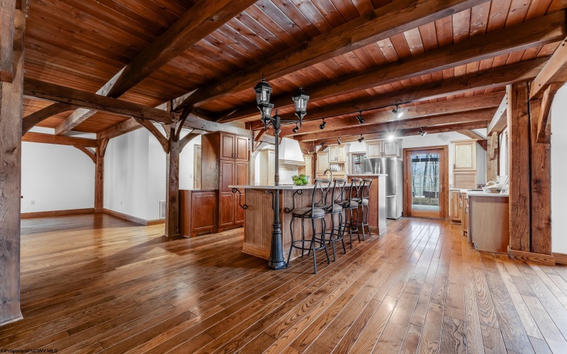 36 Hills Drive, Fairmont, West Virginia 26554, 5 Bedrooms Bedrooms, 15 Rooms Rooms,4 BathroomsBathrooms,Single Family Detached,For Sale,Hills,10162606