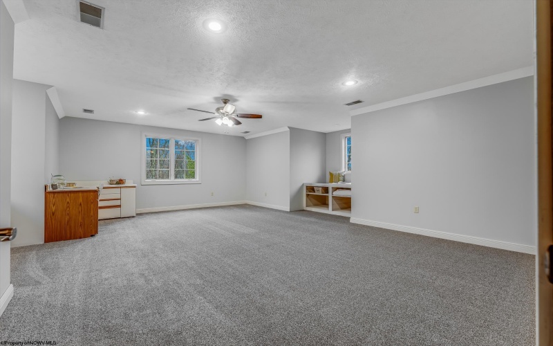 36 Hills Drive, Fairmont, West Virginia 26554, 5 Bedrooms Bedrooms, 15 Rooms Rooms,4 BathroomsBathrooms,Single Family Detached,For Sale,Hills,10162606