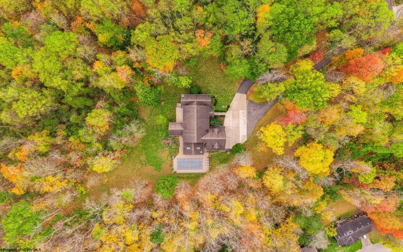 36 Hills Drive, Fairmont, West Virginia 26554, 5 Bedrooms Bedrooms, 15 Rooms Rooms,4 BathroomsBathrooms,Single Family Detached,For Sale,Hills,10162606