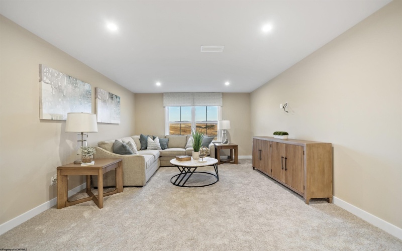 106 Betty Jane Drive, Morgantown, West Virginia 26508, 5 Bedrooms Bedrooms, 12 Rooms Rooms,5 BathroomsBathrooms,Single Family Detached,For Sale,Betty Jane,10162604