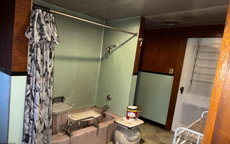 25170 Seneca Trail, Valley Head, West Virginia 26294, 3 Bedrooms Bedrooms, 9 Rooms Rooms,1 BathroomBathrooms,Single Family Detached,For Sale,Seneca,10162600 25170 Seneca Trail, Valley Head, West Virginia 26294, 3 Bedrooms Bedrooms, 9 Rooms Rooms,1 BathroomBathrooms,Single Family Detached,For Sale,Seneca,10162600