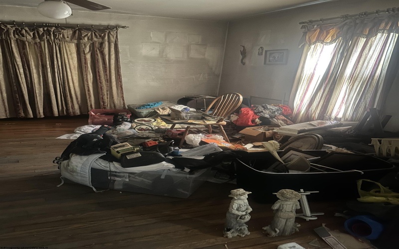 112 Lost Lane, Camden on Gauley, West Virginia 26208, 4 Bedrooms Bedrooms, 9 Rooms Rooms,1 BathroomBathrooms,Single Family Detached,For Sale,Lost,10162598