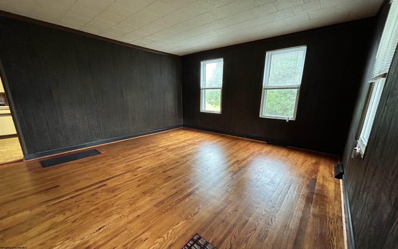 201 Third Street, Parsons, West Virginia 26287, 3 Bedrooms Bedrooms, 9 Rooms Rooms,1 BathroomBathrooms,Single Family Detached,For Sale,Third,10162608