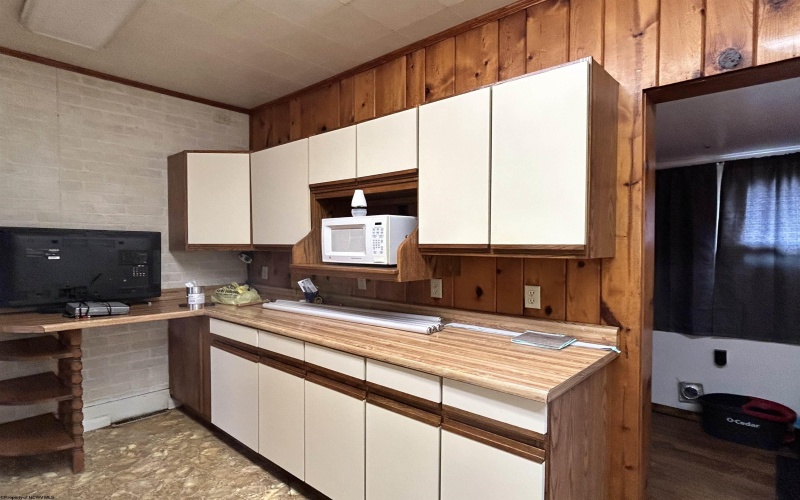 201 Third Street, Parsons, West Virginia 26287, 3 Bedrooms Bedrooms, 9 Rooms Rooms,1 BathroomBathrooms,Single Family Detached,For Sale,Third,10162608