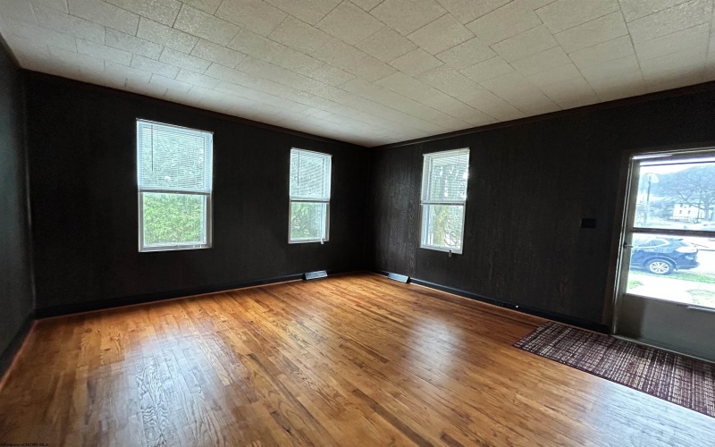 201 Third Street, Parsons, West Virginia 26287, 3 Bedrooms Bedrooms, 9 Rooms Rooms,1 BathroomBathrooms,Single Family Detached,For Sale,Third,10162608