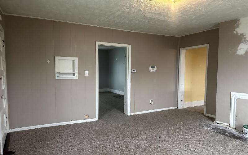 607 Palatine Avenue, Fairmont, West Virginia 26554, 2 Bedrooms Bedrooms, 4 Rooms Rooms,1 BathroomBathrooms,Single Family Detached,For Sale,Palatine,10162609