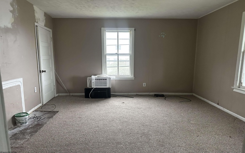 607 Palatine Avenue, Fairmont, West Virginia 26554, 2 Bedrooms Bedrooms, 4 Rooms Rooms,1 BathroomBathrooms,Single Family Detached,For Sale,Palatine,10162609