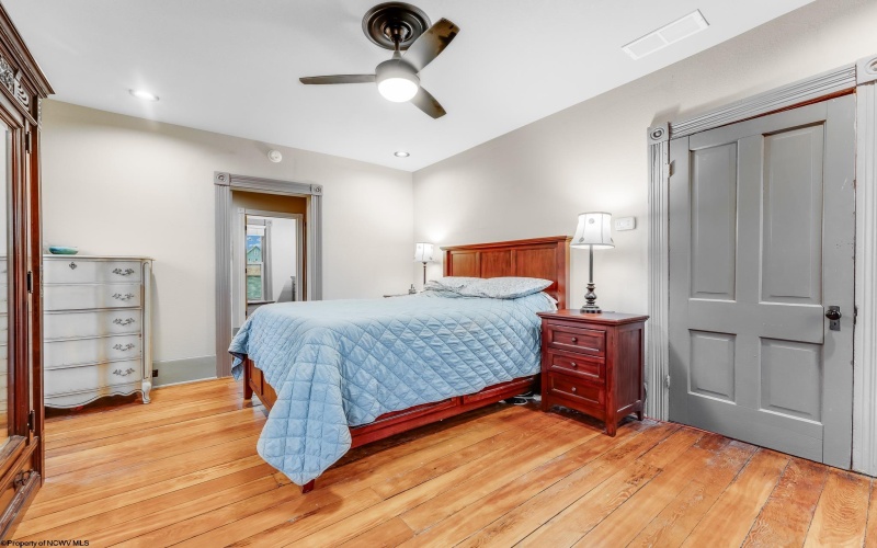 386 Kent Avenue, Davis, West Virginia 26260, 5 Bedrooms Bedrooms, 11 Rooms Rooms,2 BathroomsBathrooms,Single Family Detached,For Sale,Kent,10162610 386 Kent Avenue, Davis, West Virginia 26260, 5 Bedrooms Bedrooms, 11 Rooms Rooms,2 BathroomsBathrooms,Single Family Detached,For Sale,Kent,10162610