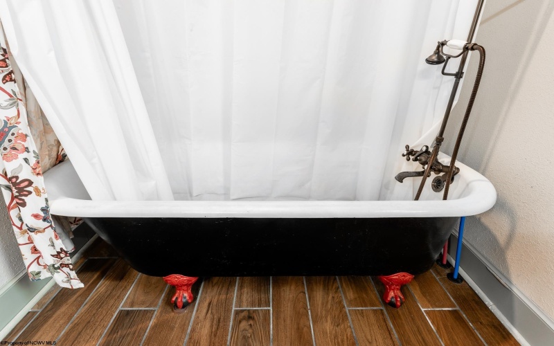 386 Kent Avenue, Davis, West Virginia 26260, 5 Bedrooms Bedrooms, 11 Rooms Rooms,2 BathroomsBathrooms,Single Family Detached,For Sale,Kent,10162610 386 Kent Avenue, Davis, West Virginia 26260, 5 Bedrooms Bedrooms, 11 Rooms Rooms,2 BathroomsBathrooms,Single Family Detached,For Sale,Kent,10162610