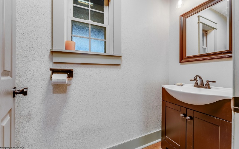 386 Kent Avenue, Davis, West Virginia 26260, 5 Bedrooms Bedrooms, 11 Rooms Rooms,2 BathroomsBathrooms,Single Family Detached,For Sale,Kent,10162610 386 Kent Avenue, Davis, West Virginia 26260, 5 Bedrooms Bedrooms, 11 Rooms Rooms,2 BathroomsBathrooms,Single Family Detached,For Sale,Kent,10162610