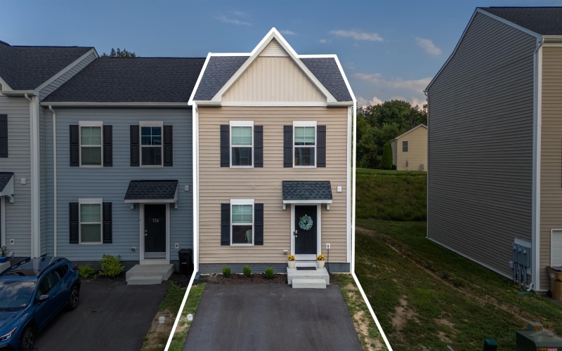 724 Mulligan Court, Maidsville, West Virginia 26541, 3 Bedrooms Bedrooms, 5 Rooms Rooms,2 BathroomsBathrooms,Single Family Attached,For Sale,Mulligan,10161174