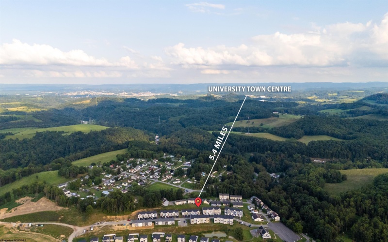 724 Mulligan Court, Maidsville, West Virginia 26541, 3 Bedrooms Bedrooms, 5 Rooms Rooms,2 BathroomsBathrooms,Single Family Attached,For Sale,Mulligan,10161174