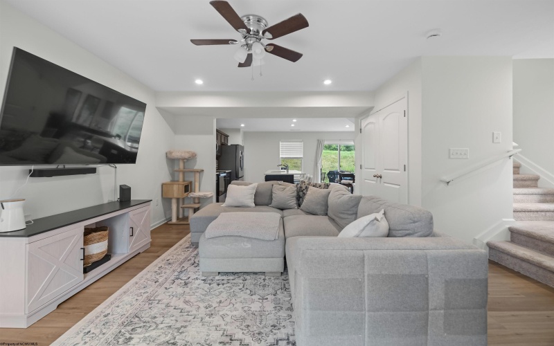 724 Mulligan Court, Maidsville, West Virginia 26541, 3 Bedrooms Bedrooms, 5 Rooms Rooms,2 BathroomsBathrooms,Single Family Attached,For Sale,Mulligan,10161174