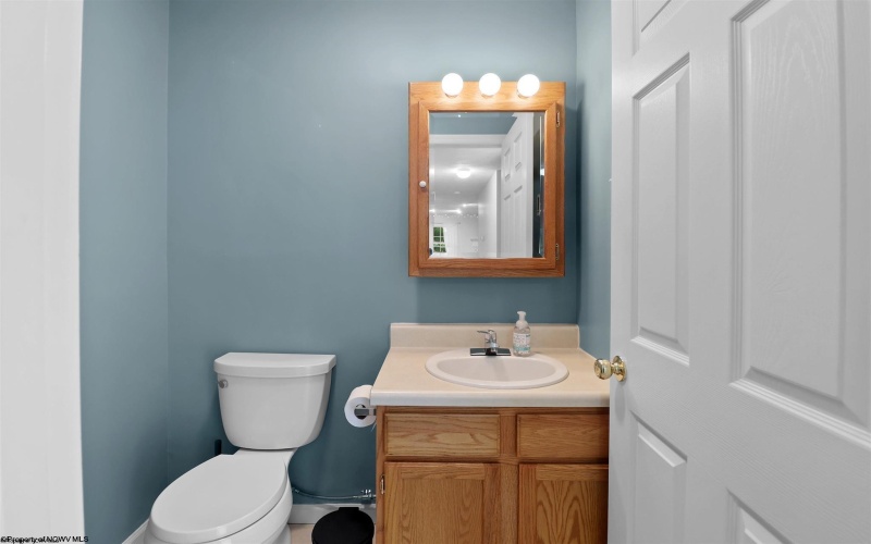 101 Stilwell Drive, Morgantown, West Virginia 26505, 3 Bedrooms Bedrooms, 6 Rooms Rooms,3 BathroomsBathrooms,Residential Rentals,For Rent,Stilwell,10162623