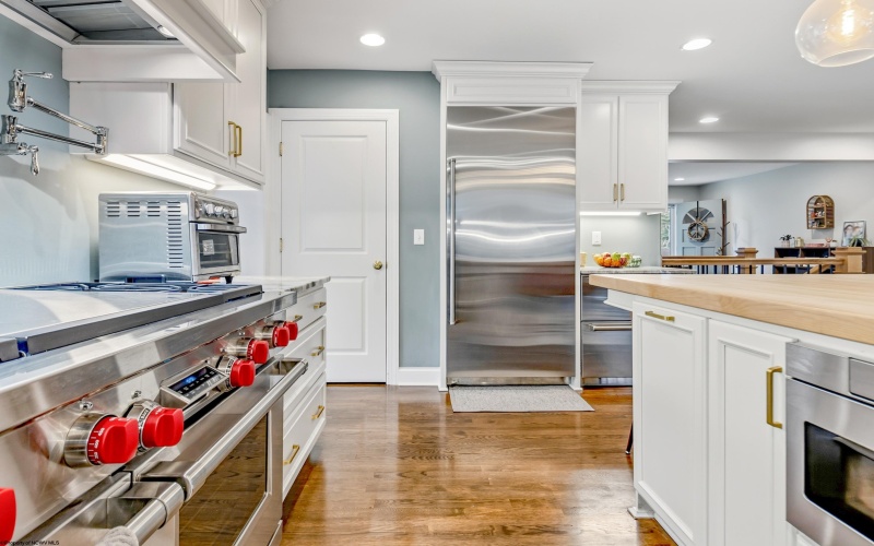 649 Villa Place, Morgantown, West Virginia 26505, 5 Bedrooms Bedrooms, 14 Rooms Rooms,4 BathroomsBathrooms,Single Family Detached,For Sale,Villa,10162621 649 Villa Place, Morgantown, West Virginia 26505, 5 Bedrooms Bedrooms, 14 Rooms Rooms,4 BathroomsBathrooms,Single Family Detached,For Sale,Villa,10162621