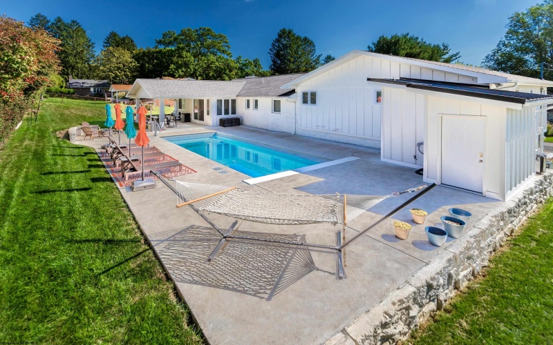 649 Villa Place, Morgantown, West Virginia 26505, 5 Bedrooms Bedrooms, 14 Rooms Rooms,4 BathroomsBathrooms,Single Family Detached,For Sale,Villa,10162621 649 Villa Place, Morgantown, West Virginia 26505, 5 Bedrooms Bedrooms, 14 Rooms Rooms,4 BathroomsBathrooms,Single Family Detached,For Sale,Villa,10162621