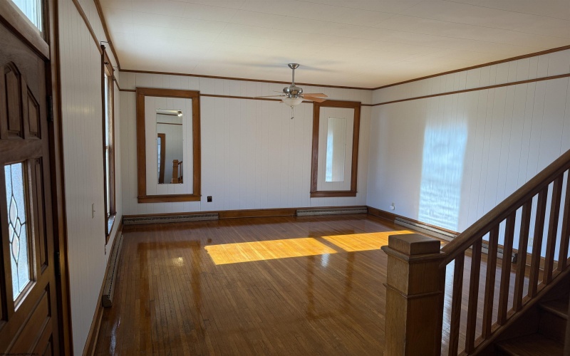 100 main Street, Buckhannon, West Virginia 26201, 4 Bedrooms Bedrooms, 7 Rooms Rooms,1 BathroomBathrooms,Single Family Detached,For Sale,main,10162619 100 main Street, Buckhannon, West Virginia 26201, 4 Bedrooms Bedrooms, 7 Rooms Rooms,1 BathroomBathrooms,Single Family Detached,For Sale,main,10162619