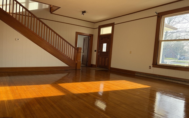 100 main Street, Buckhannon, West Virginia 26201, 4 Bedrooms Bedrooms, 7 Rooms Rooms,1 BathroomBathrooms,Single Family Detached,For Sale,main,10162619 100 main Street, Buckhannon, West Virginia 26201, 4 Bedrooms Bedrooms, 7 Rooms Rooms,1 BathroomBathrooms,Single Family Detached,For Sale,main,10162619