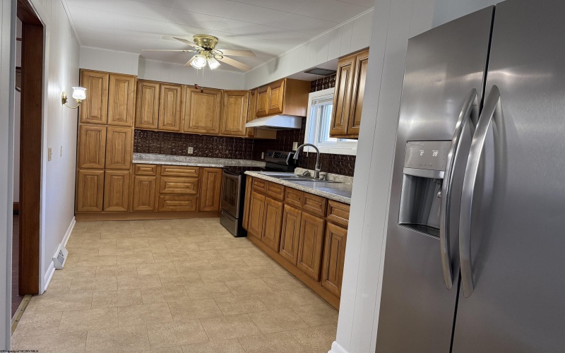 100 main Street, Buckhannon, West Virginia 26201, 4 Bedrooms Bedrooms, 7 Rooms Rooms,1 BathroomBathrooms,Single Family Detached,For Sale,main,10162619 100 main Street, Buckhannon, West Virginia 26201, 4 Bedrooms Bedrooms, 7 Rooms Rooms,1 BathroomBathrooms,Single Family Detached,For Sale,main,10162619