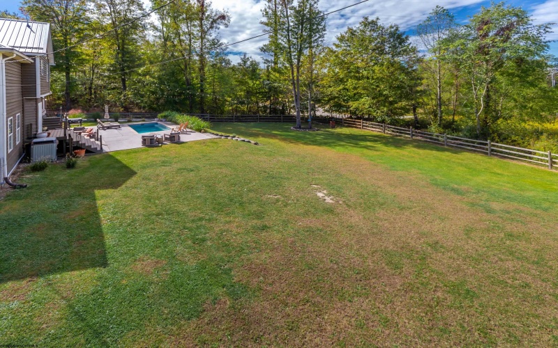 56 Morgans Run Road, Morgantown, West Virginia 26508, 3 Bedrooms Bedrooms, 10 Rooms Rooms,3 BathroomsBathrooms,Single Family Detached,For Sale,Morgans Run,10162620