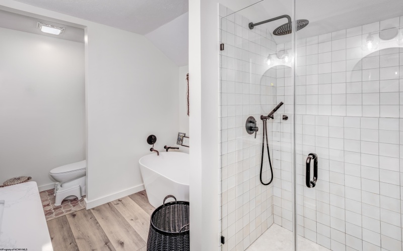 56 Morgans Run Road, Morgantown, West Virginia 26508, 3 Bedrooms Bedrooms, 10 Rooms Rooms,3 BathroomsBathrooms,Single Family Detached,For Sale,Morgans Run,10162620