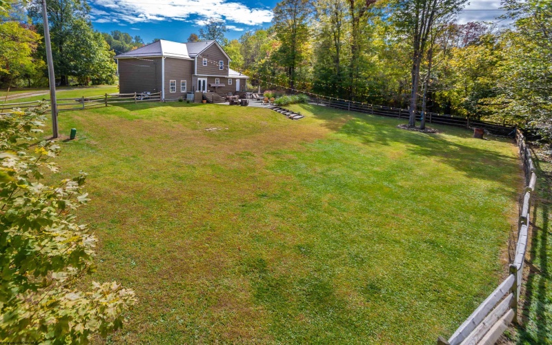 56 Morgans Run Road, Morgantown, West Virginia 26508, 3 Bedrooms Bedrooms, 10 Rooms Rooms,3 BathroomsBathrooms,Single Family Detached,For Sale,Morgans Run,10162620