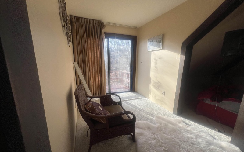 401 Hemlock Circle, Terra Alta, West Virginia 26764-0000, 4 Bedrooms Bedrooms, 9 Rooms Rooms,3 BathroomsBathrooms,Single Family Detached,For Sale,Hemlock,10162611