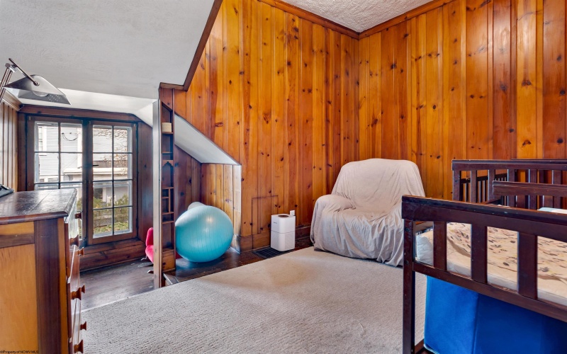 422 Grand Street, Morgantown, West Virginia 26501, 6 Bedrooms Bedrooms, 16 Rooms Rooms,3 BathroomsBathrooms,Single Family Detached,For Sale,Grand,10162614