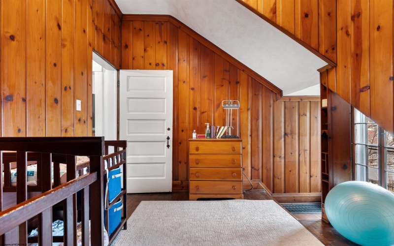 422 Grand Street, Morgantown, West Virginia 26501, 6 Bedrooms Bedrooms, 16 Rooms Rooms,3 BathroomsBathrooms,Single Family Detached,For Sale,Grand,10162614