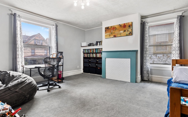 422 Grand Street, Morgantown, West Virginia 26501, 6 Bedrooms Bedrooms, 16 Rooms Rooms,3 BathroomsBathrooms,Single Family Detached,For Sale,Grand,10162614