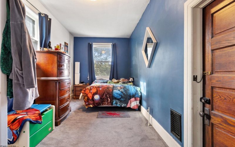 422 Grand Street, Morgantown, West Virginia 26501, 6 Bedrooms Bedrooms, 16 Rooms Rooms,3 BathroomsBathrooms,Single Family Detached,For Sale,Grand,10162614