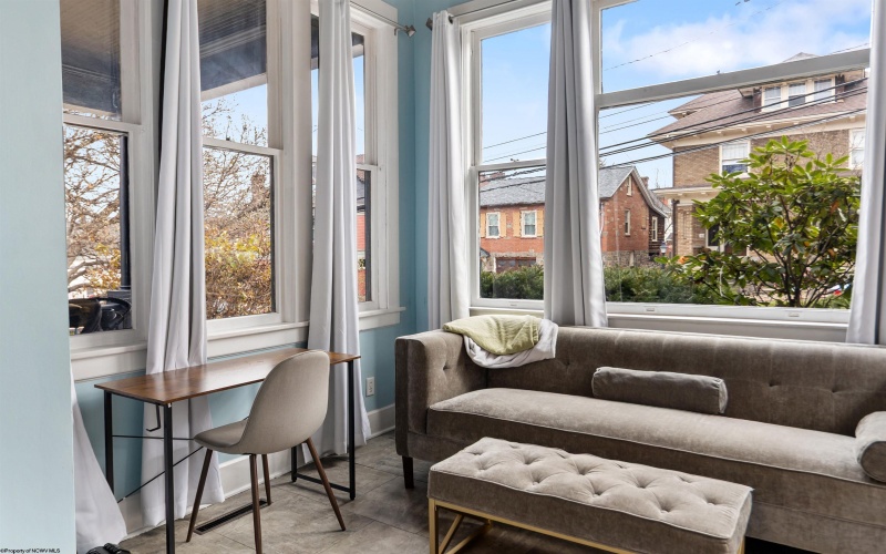 422 Grand Street, Morgantown, West Virginia 26501, 6 Bedrooms Bedrooms, 16 Rooms Rooms,3 BathroomsBathrooms,Single Family Detached,For Sale,Grand,10162614