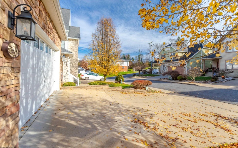 8 French Quarters Drive, Morgantown, West Virginia 26504, 4 Bedrooms Bedrooms, 10 Rooms Rooms,2 BathroomsBathrooms,Single Family Detached,For Sale,French Quarters,10162615 8 French Quarters Drive, Morgantown, West Virginia 26504, 4 Bedrooms Bedrooms, 10 Rooms Rooms,2 BathroomsBathrooms,Single Family Detached,For Sale,French Quarters,10162615
