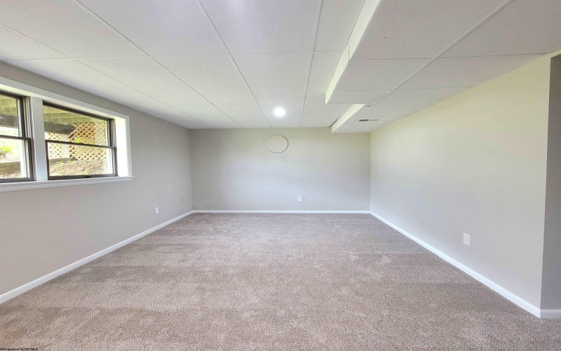 1075 Batton Hollow Road, Mount Clare, West Virginia 26408, 2 Bedrooms Bedrooms, 6 Rooms Rooms,2 BathroomsBathrooms,Single Family Detached,For Sale,Batton Hollow,10162624